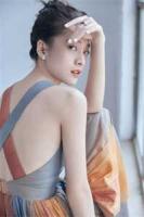 穿成落魄军官的恶毒前妻,被宠哭